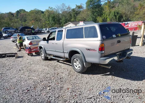 2002 Toyota Tundra Sr5 V8 из США, поврежденный, VIN 5TBBT44152S311085